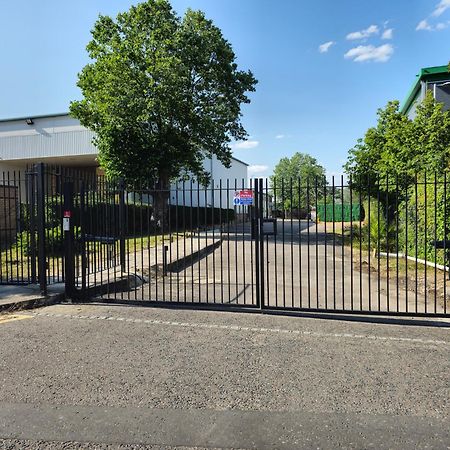 Homefield Lodge Londra Exterior foto
